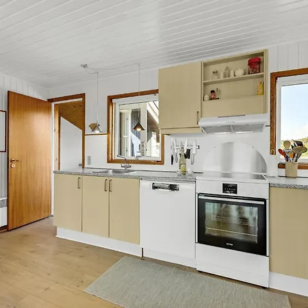 Lystlund Hvide Sande