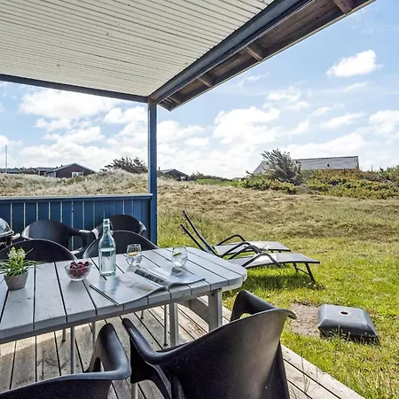 Lystlund Holiday home Hvide Sande